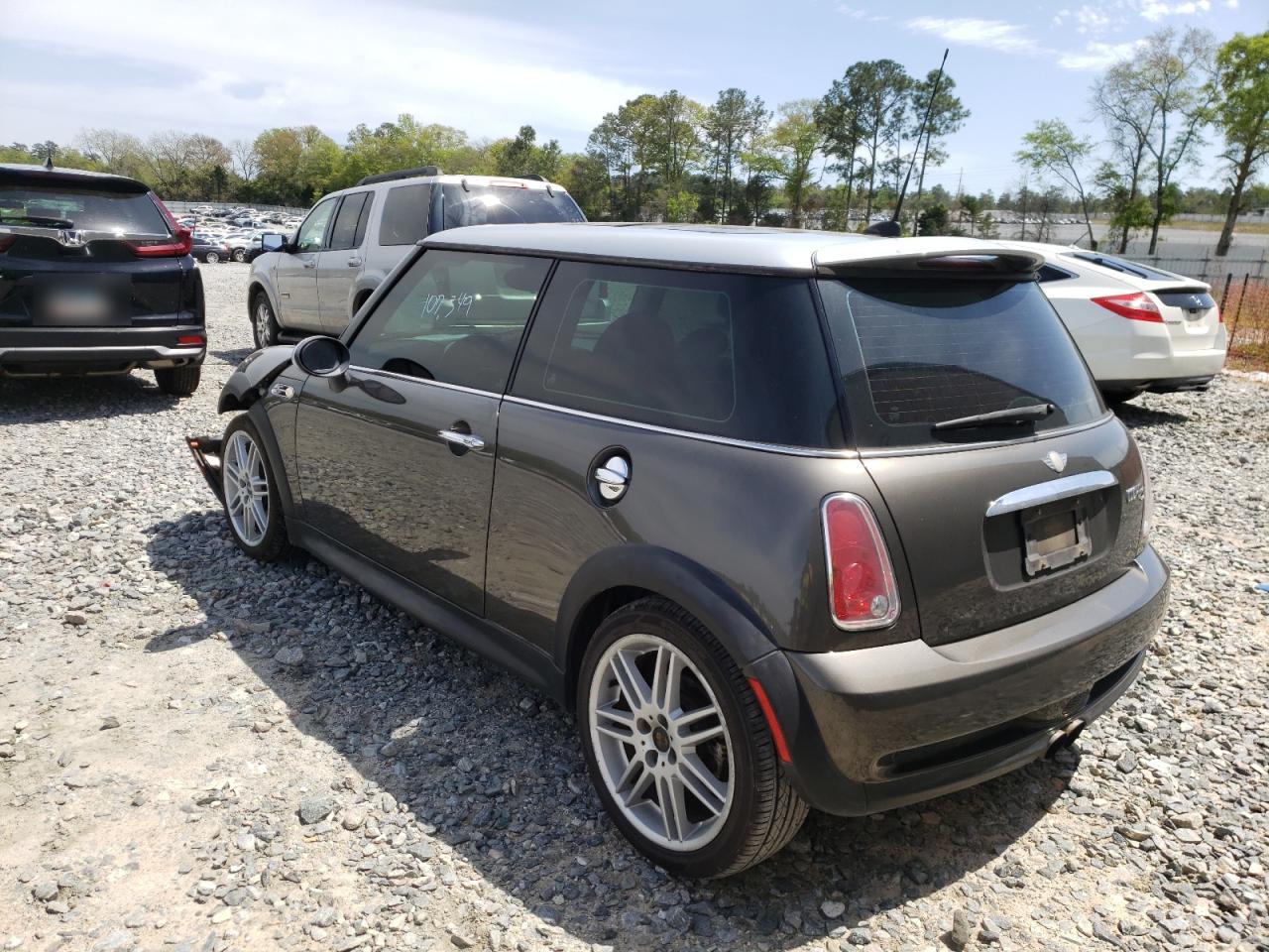 Photo 3 from auction – 2006 MINI COOPER S with VIN WMWRE33566TL24768