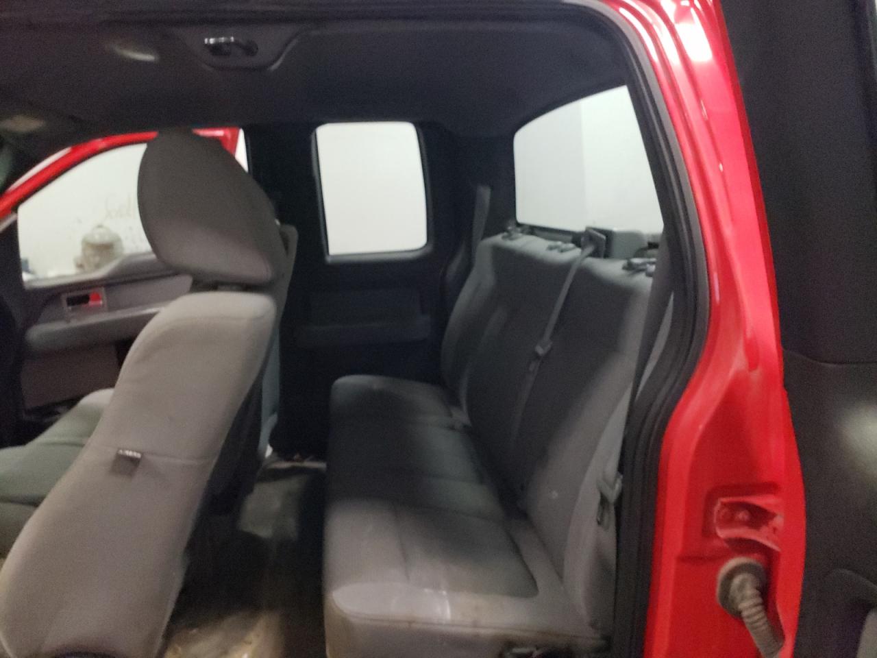 Photo 6 from auction – 2011 FORD F150 SUPER with VIN 1FTFX1EF8BFB31878