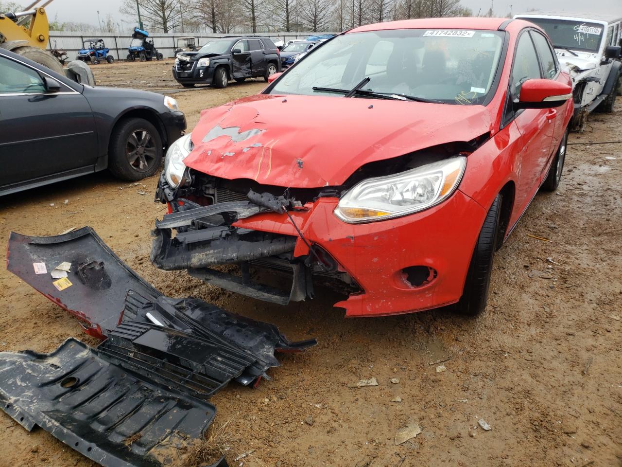 Photo 2 from auction – 2013 FORD FOCUS SE with VIN 1FADP3F22DL232245