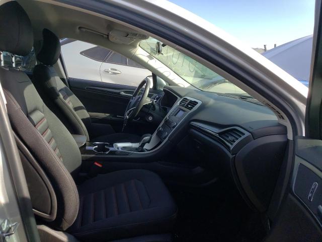 Photo 5 from auction – 2016 FORD FUSION SE with VIN 3FA6P0HD7GR346690