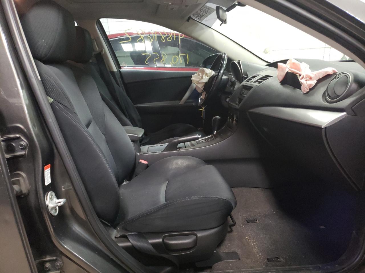 Photo 5 from auction – 2010 MAZDA 3 S with VIN JM1BL1S57A1195380