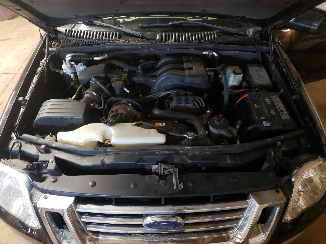 Photo 7 from auction – 2006 FORD EXPLORER E with VIN 1FMEU74E26UA91259