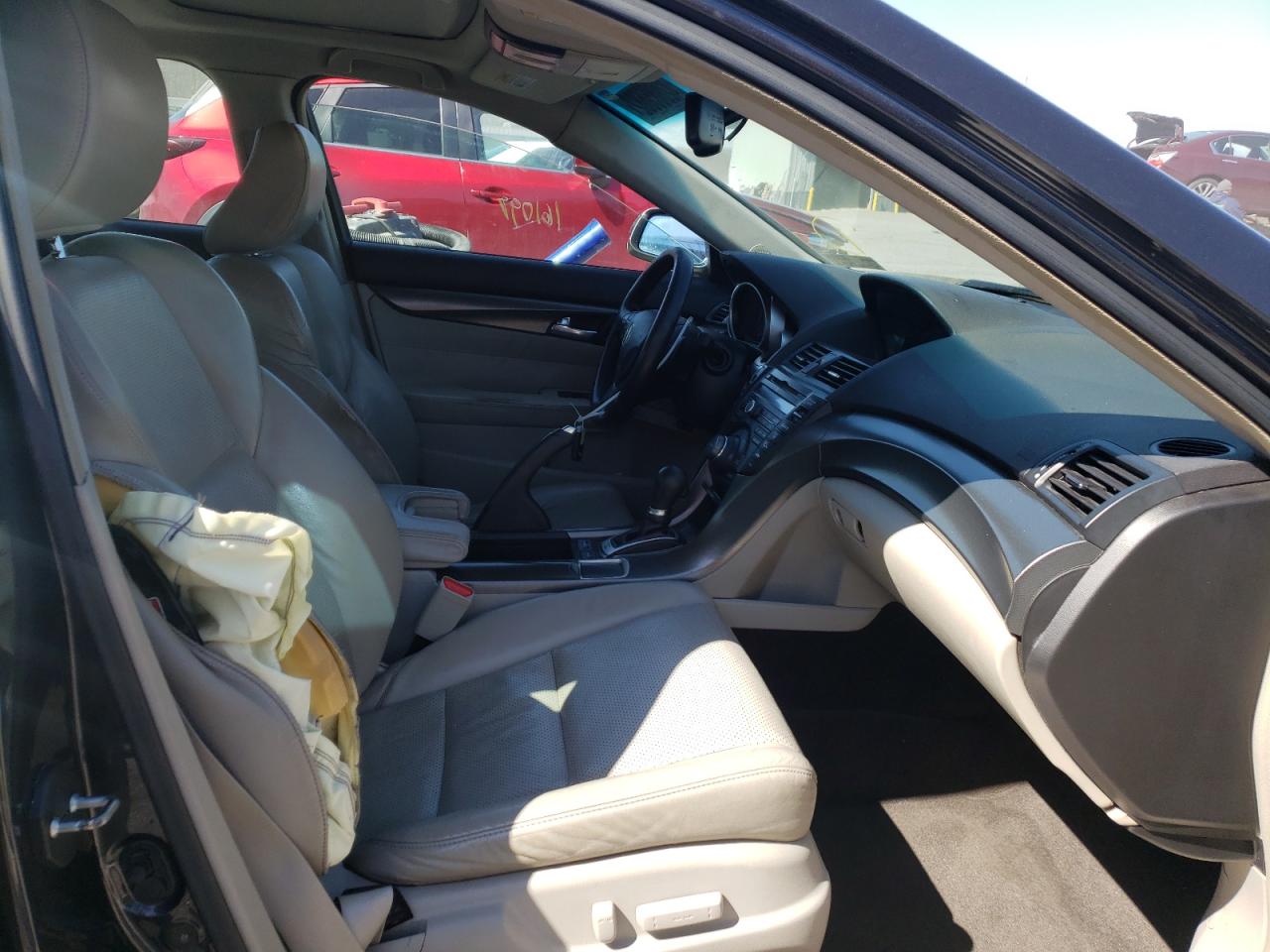 Foto 5 de la subasta – 2013 ACURA TL TECH con VIN 19UUA8F53DA015142
