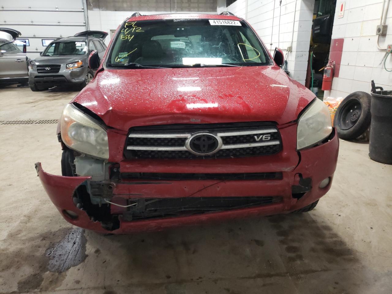 Photo 9 from auction – 2008 TOYOTA RAV4 LIMIT with VIN JTMBK31V585068548