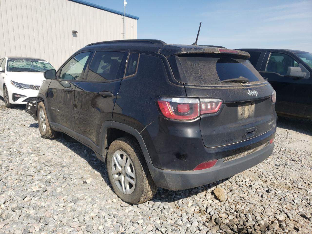 Photo 3 from auction – 2018 JEEP COMPASS SP with VIN 3C4NJCAB5JT488693