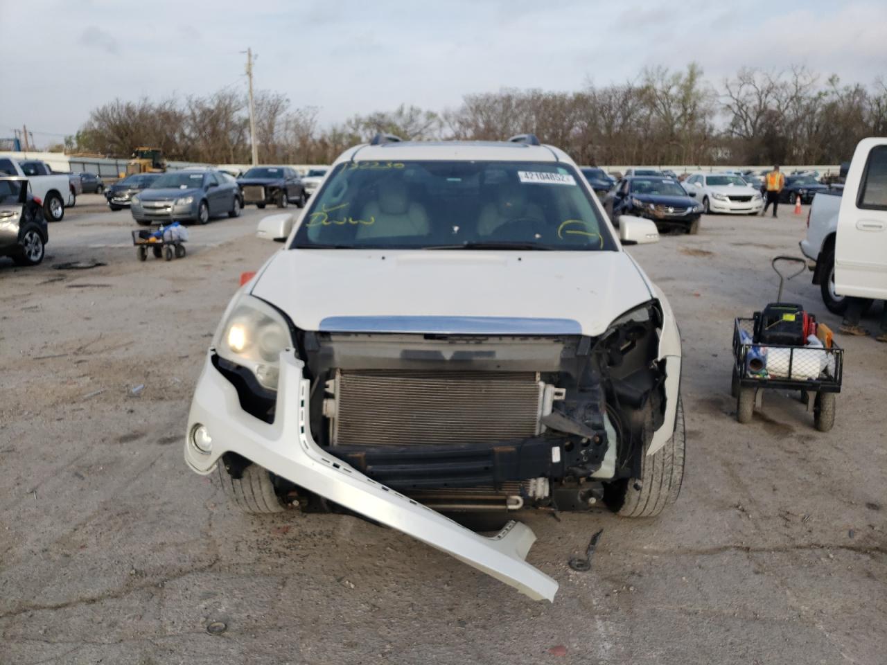 Photo 9 from auction – 2010 GMC ACADIA SLT with VIN 1GKLRNED9AJ182230