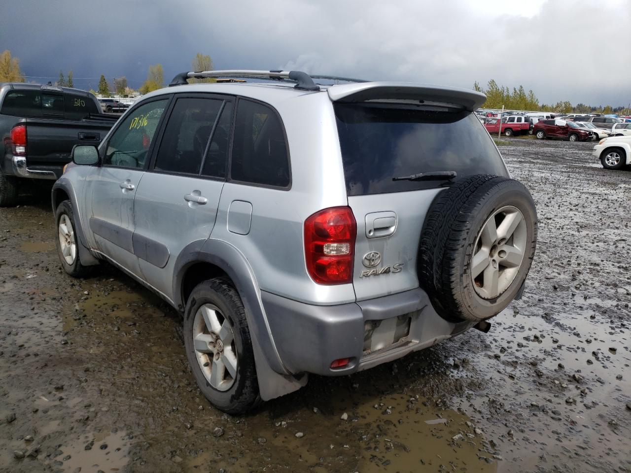 Photo 3 from auction – 2005 TOYOTA RAV4 with VIN JTEHD20VX50051085