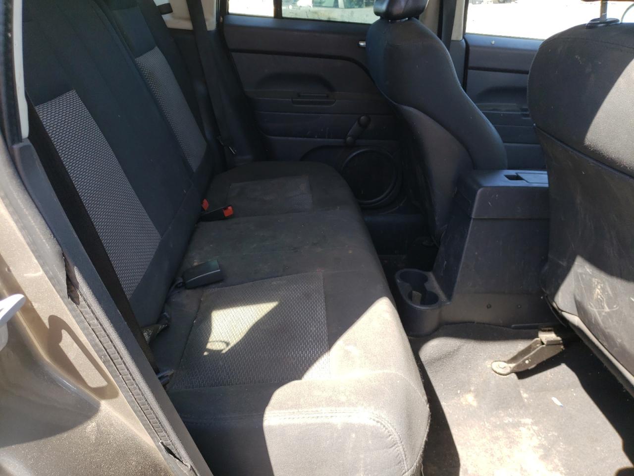 Photo 6 from auction – 2008 JEEP COMPASS SP with VIN 1J8FT47068D772725