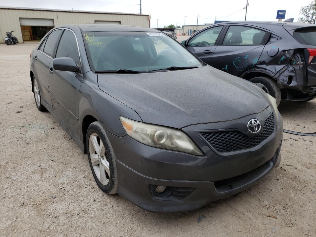 TOYOTA CAMRY BASE 2011 con VIN 4T1BF3EK2BU203773 - Foto de la subasta