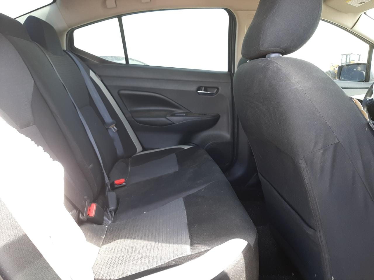 Photo 6 from auction – 2020 NISSAN VERSA with VIN 3N1CN8EV9LL897914