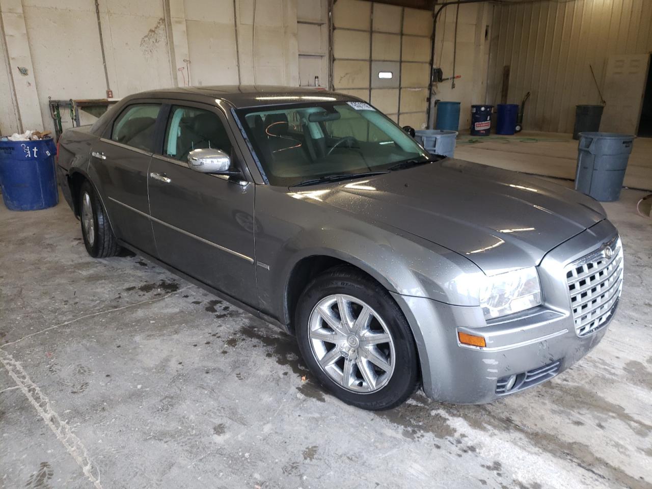 Photo 1 from auction – 2010 CHRYSLER 300 TOURIN with VIN 2C3CA5CV2AH318833