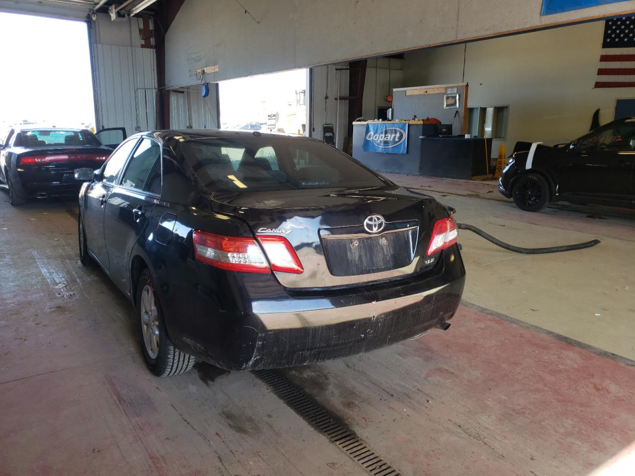Photo 3 from auction – 2011 TOYOTA CAMRY BASE with VIN 4T1BF3EK3BU143549