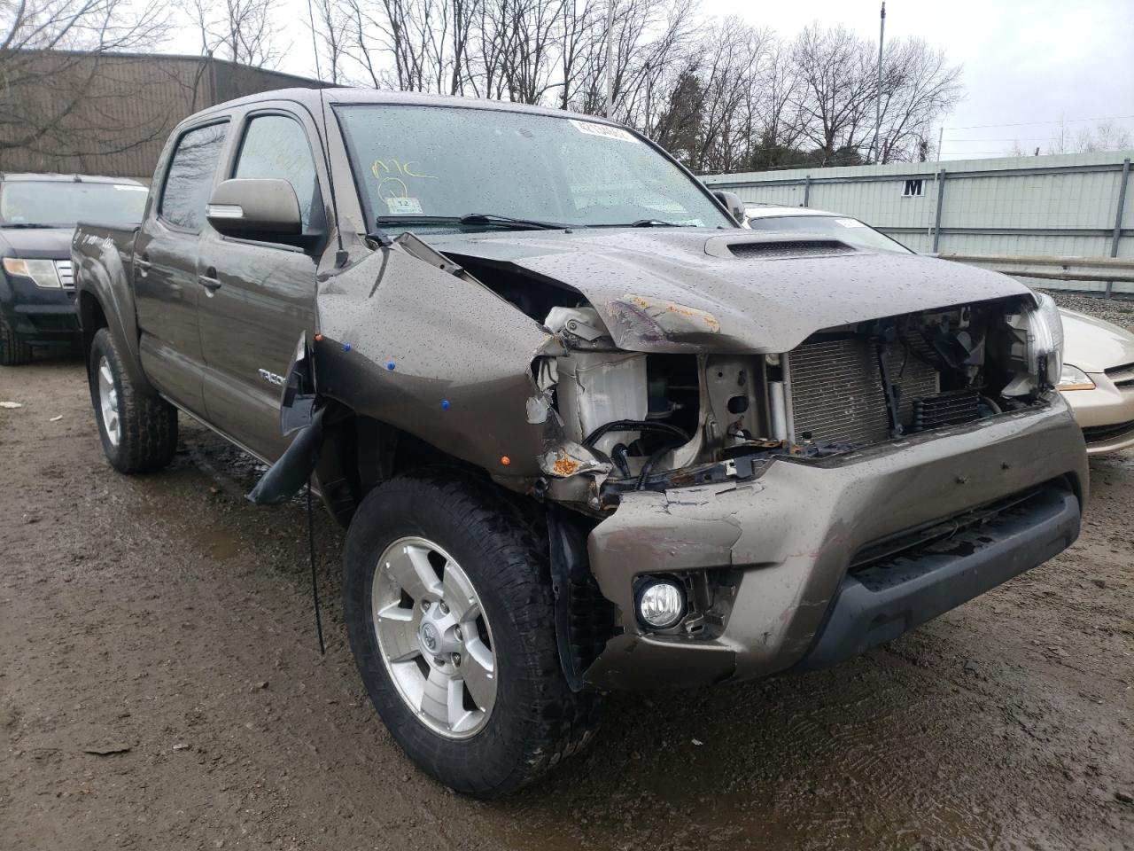 TOYOTA TACOMA DOU 2014 with VIN 3TMLU4EN1EM158963 - Photo from auction