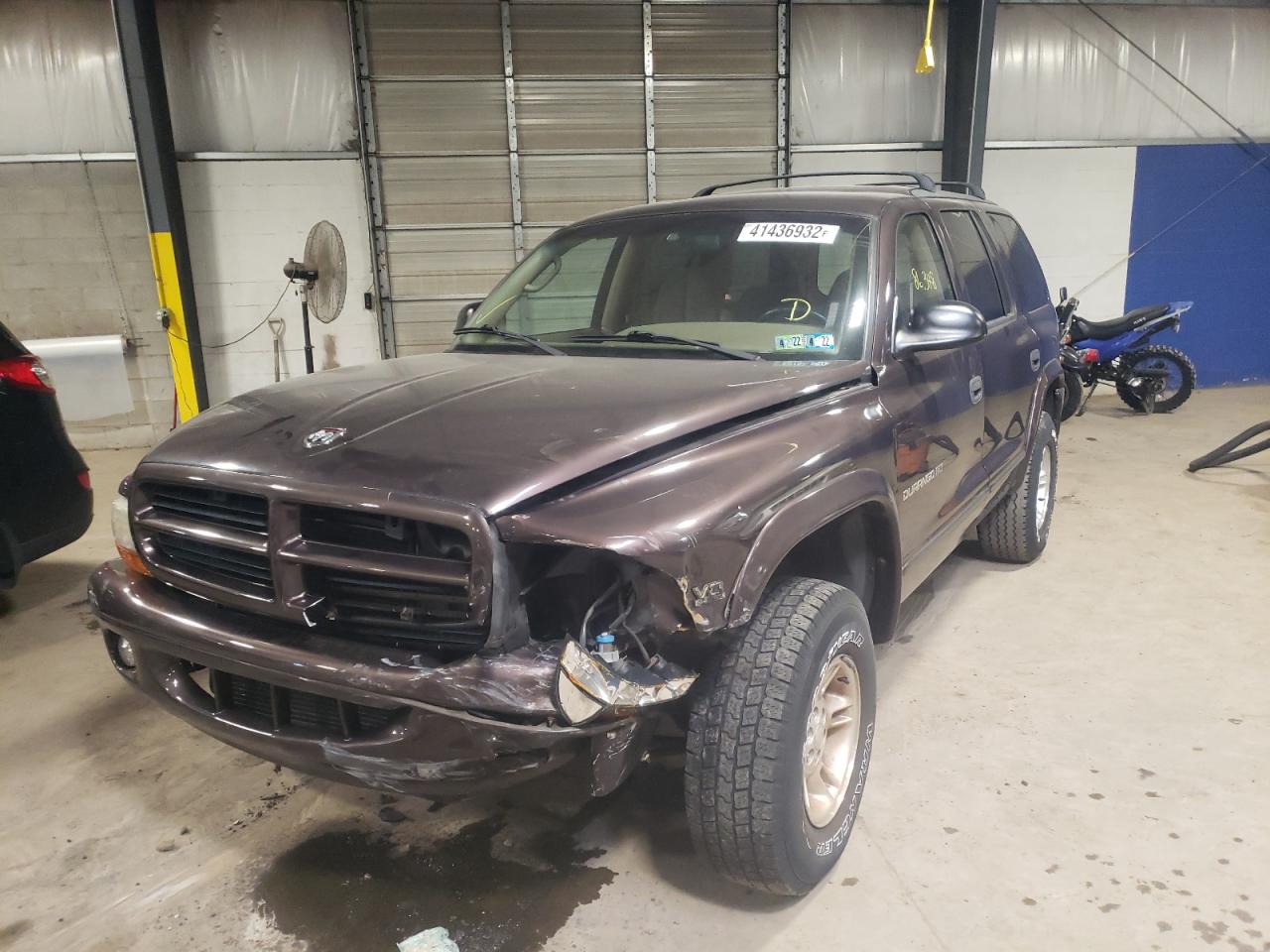 Photo 2 from auction – 1998 DODGE DURANGO with VIN 1B4HS28Y4WF186664