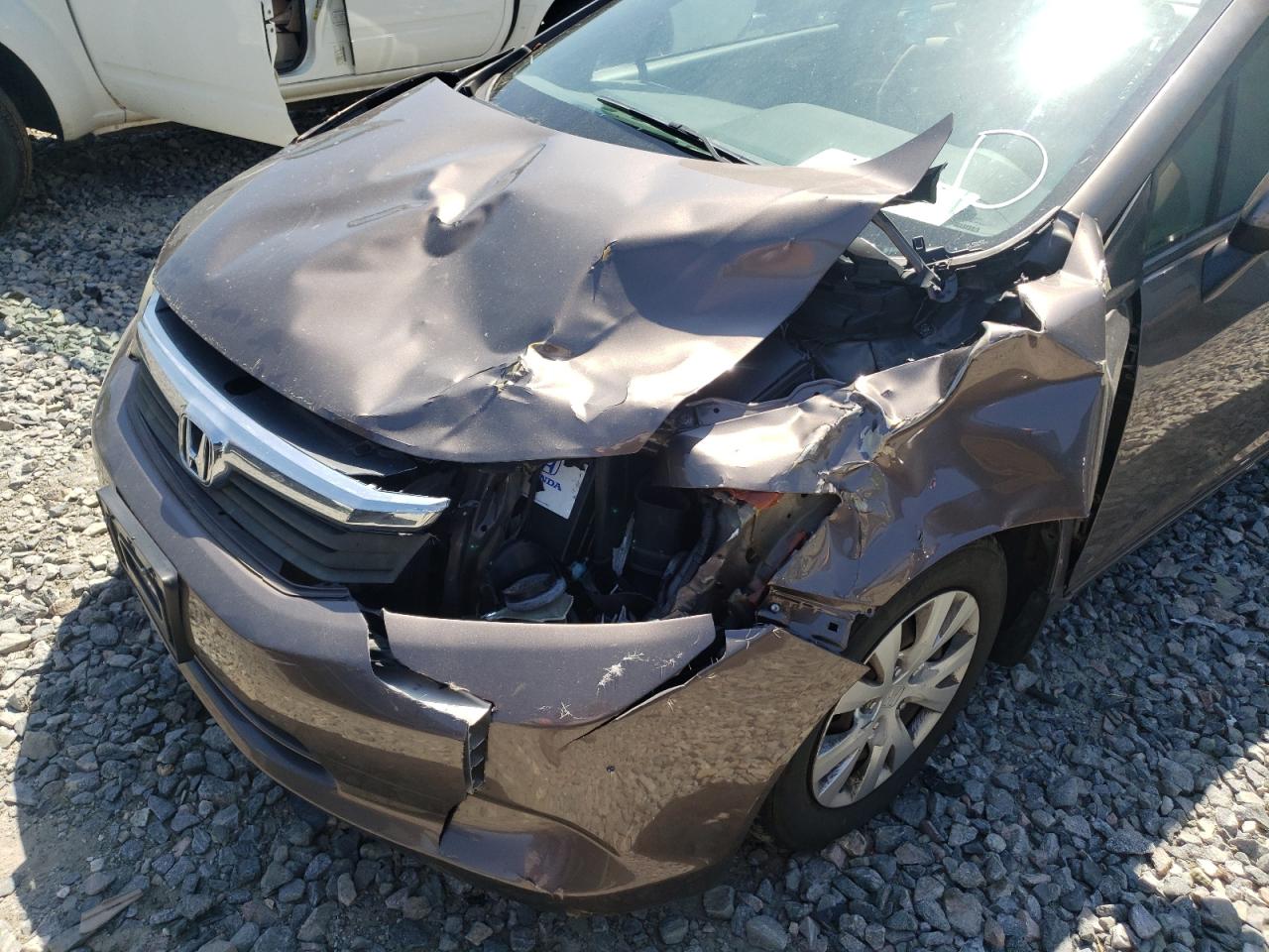 Photo 9 from auction – 2012 HONDA CIVIC LX with VIN 2HGFB2F55CH529464