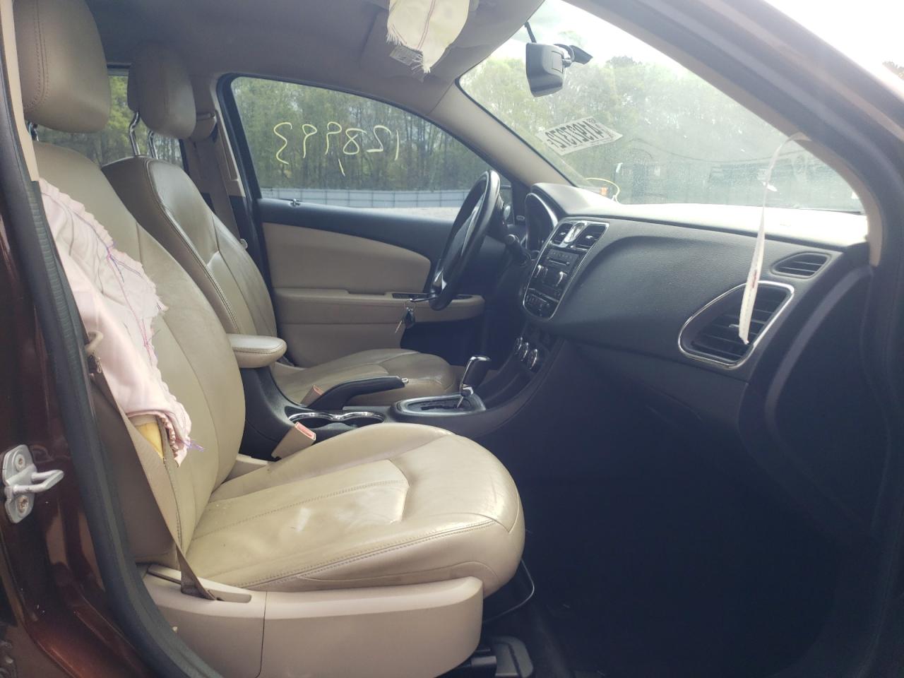 Photo 5 from auction – 2013 CHRYSLER 200 with VIN 1C3CCBCG8DN507735