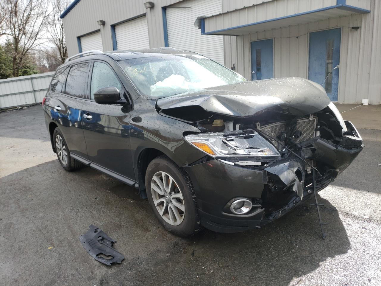 Photo 1 from auction – 2016 NISSAN PATHFINDER with VIN 5N1AR2MM0GC644492