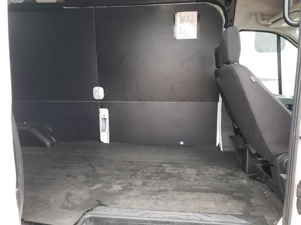 Photo 6 from auction – 2020 FORD TRANSIT T- with VIN 1FTBR2C86LKA31094