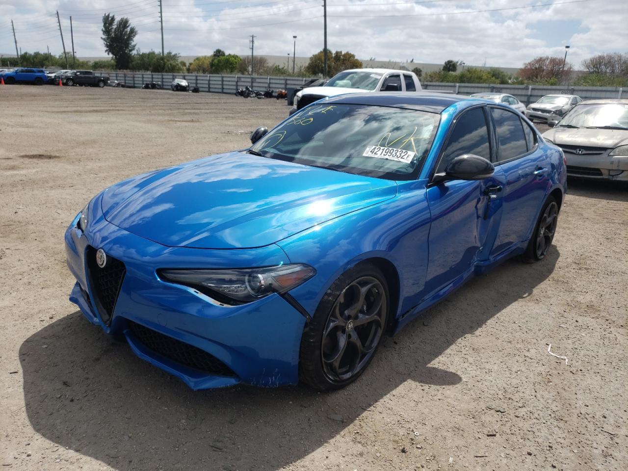 Photo 2 from auction – 2019 ALFA ROMEO GIULIA with VIN ZARFAMAN2K7612581