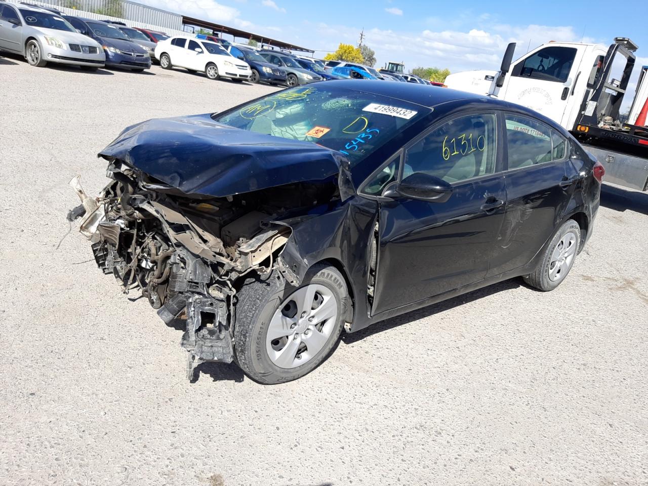 Photo 2 from auction – 2017 KIA FORTE LX with VIN 3KPFK4A72HE115435