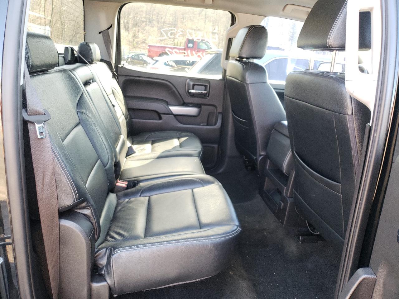 Photo 6 from auction – 2016 CHEVROLET SILVERADO with VIN 3GCUKREC1GG347376