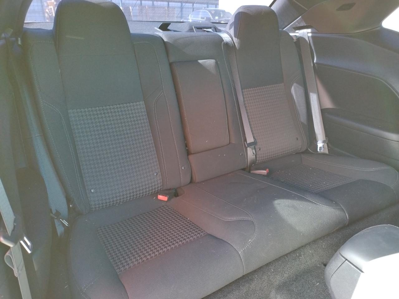 Photo 6 from auction – 2015 DODGE CHALLENGER with VIN 2C3CDZAT5FH710972