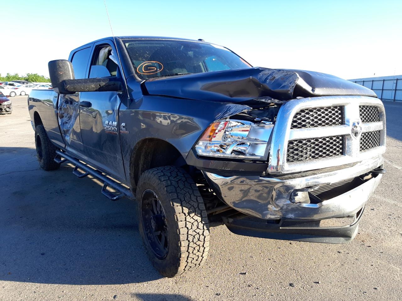 RAM 2500 ST 2016 with VIN 3C6UR5HL4GG102076 - Photo from auction