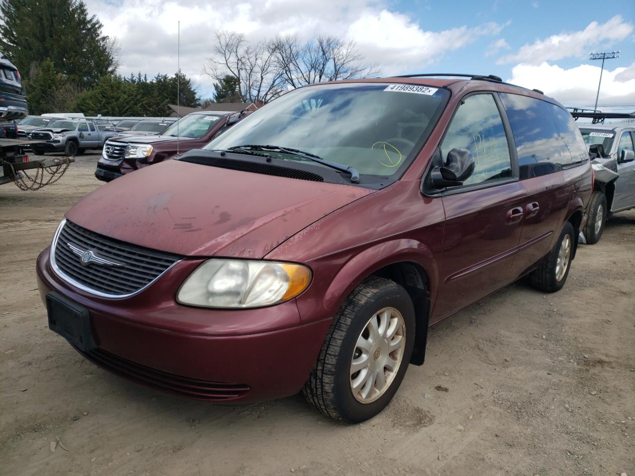 Photo 2 from auction – 2003 CHRYSLER TOWN & COU with VIN 2C4GP44L23R169310