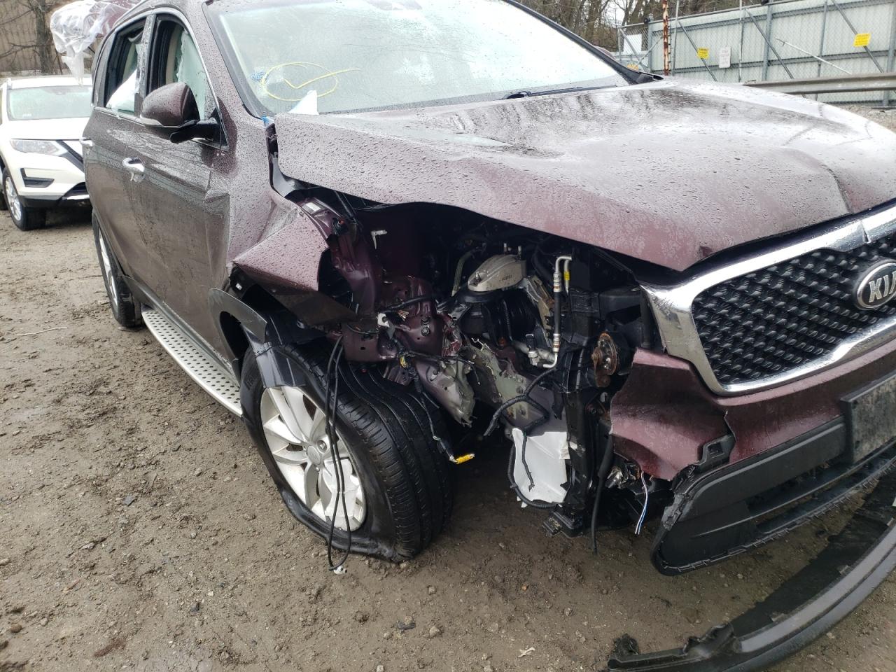Photo 9 from auction – 2016 KIA SORENTO LX with VIN 5XYPGDA51GG073300