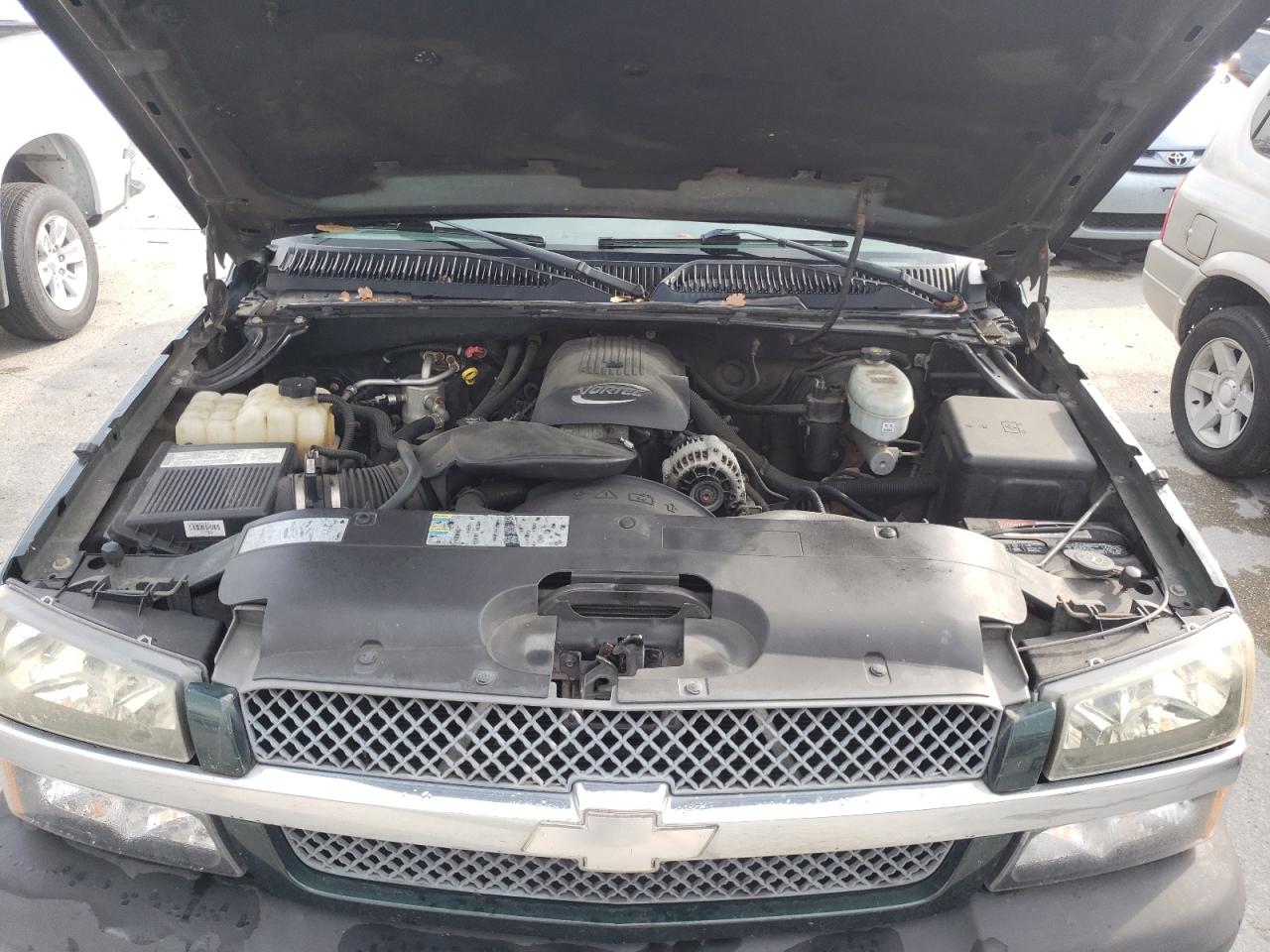 Photo 7 from auction – 2004 CHEVROLET SILVERADO with VIN 1GCEC19T44E394062
