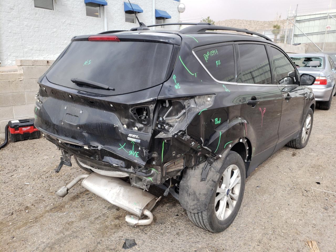 Photo 4 from auction – 2018 FORD ESCAPE SEL with VIN 1FMCU9HD3JUB83476
