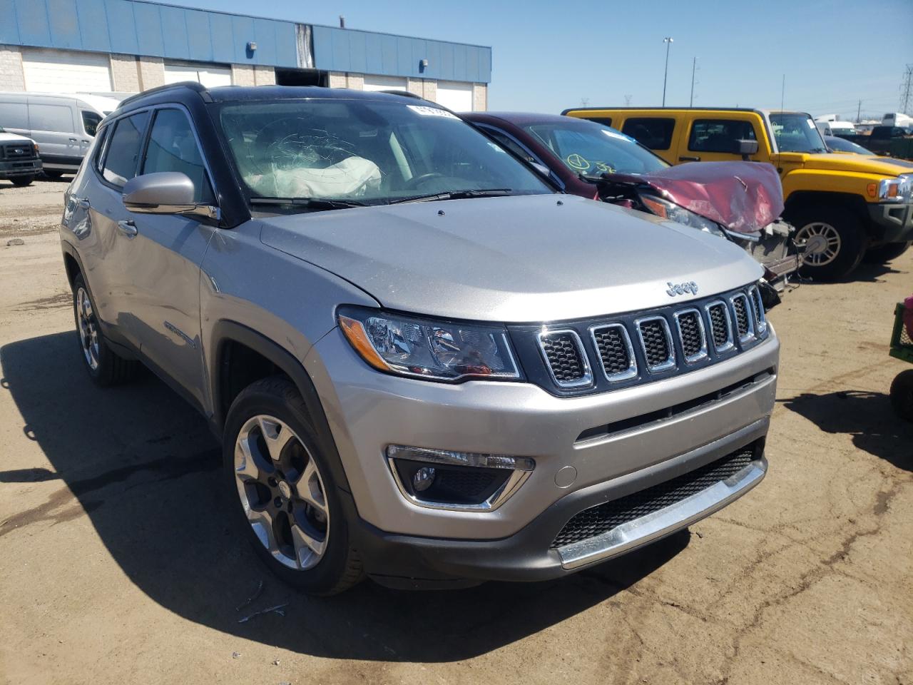 JEEP COMPASS LI 2019 z numerem VIN 3C4NJDCB9KT817805 - Zdjęcie z aukcji
