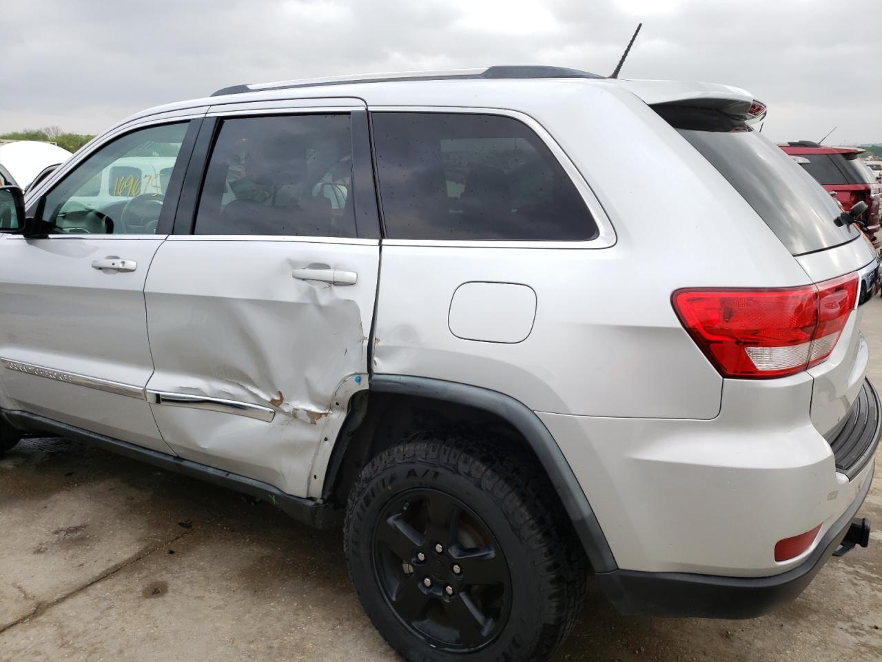 Photo 9 from auction – 2011 JEEP GRAND CHER with VIN 1J4RR4GG4BC540700