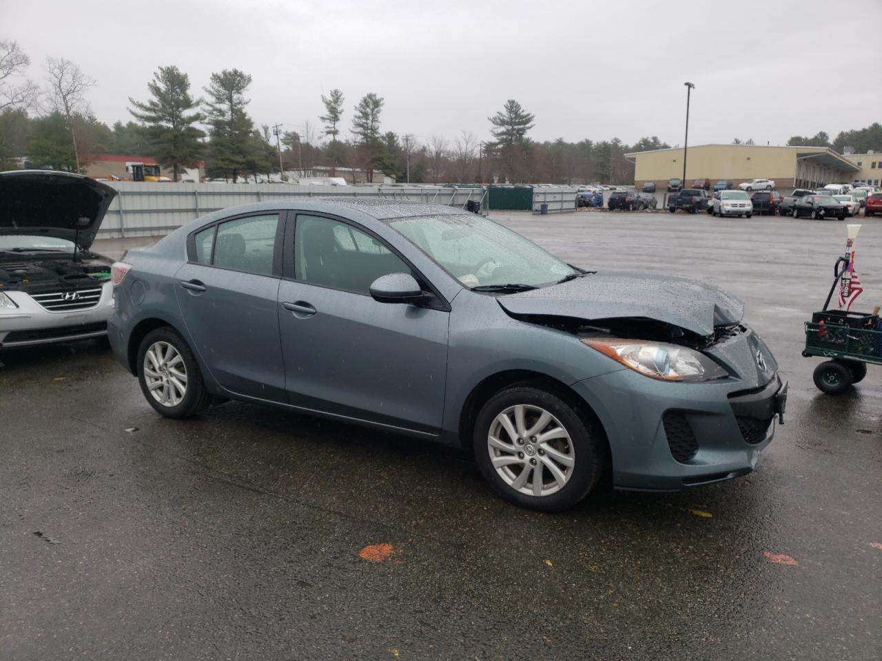 MAZDA 3 I 2012 с VIN JM1BL1V89C1646950 - Фото с аукциона