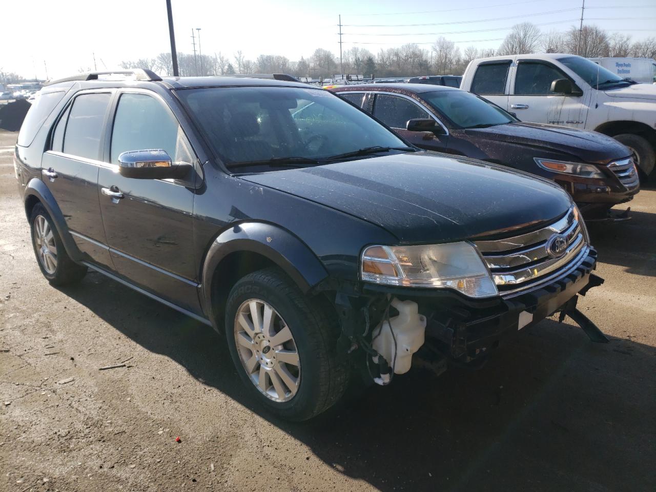 FORD TAURUS X L 2008 with VIN 1FMDK03W08GA23112 - Photo from auction