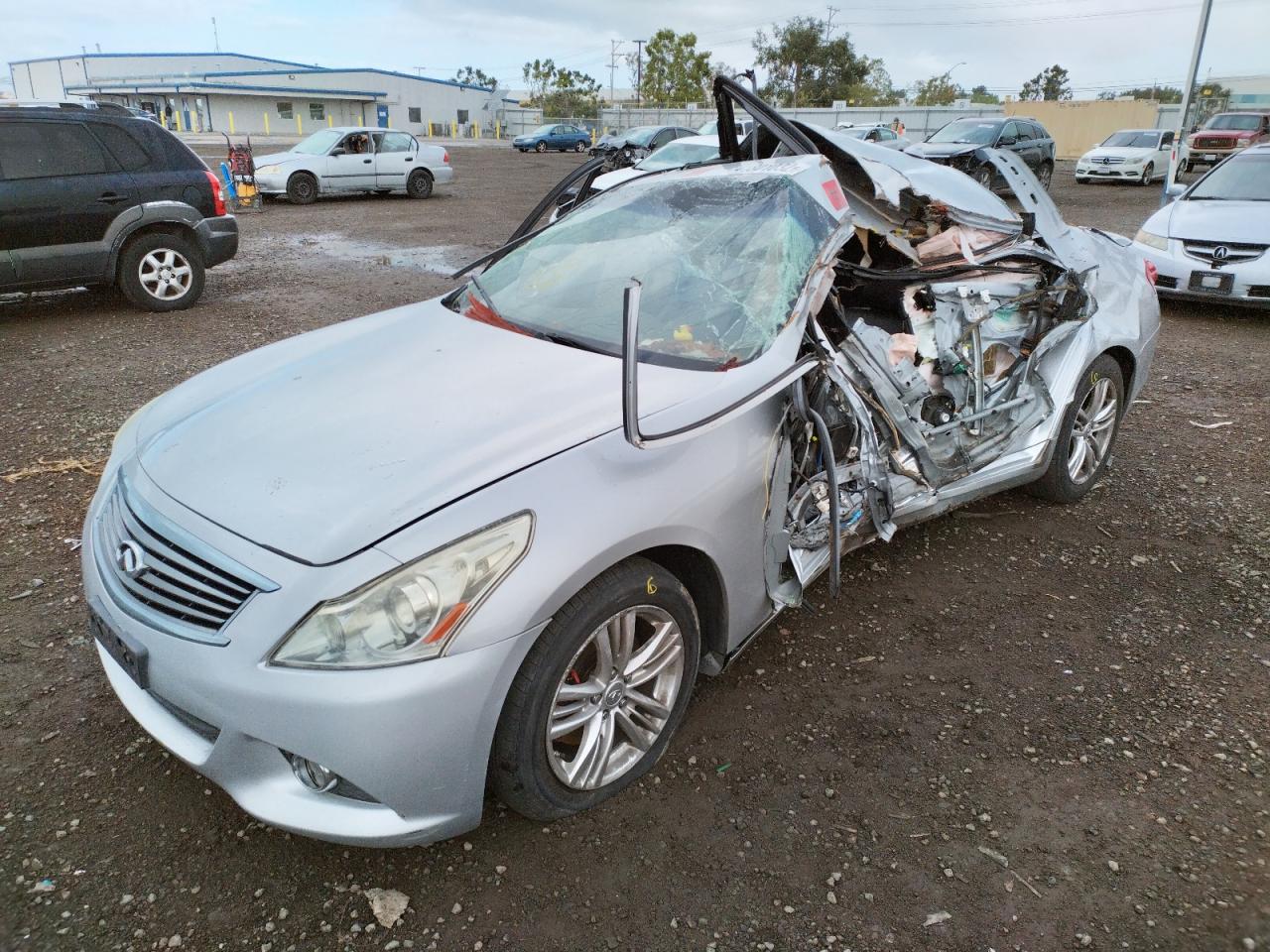 Photo 9 from auction – 2011 INFINITI G25 BASE with VIN JN1DV6AP3BM831010