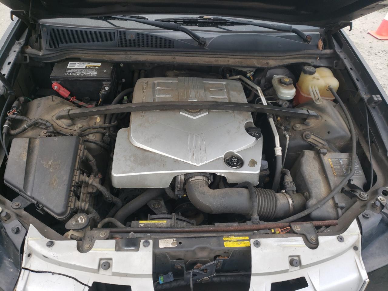 Photo 7 from auction – 2006 CADILLAC SRX with VIN 1GYEE637360197204