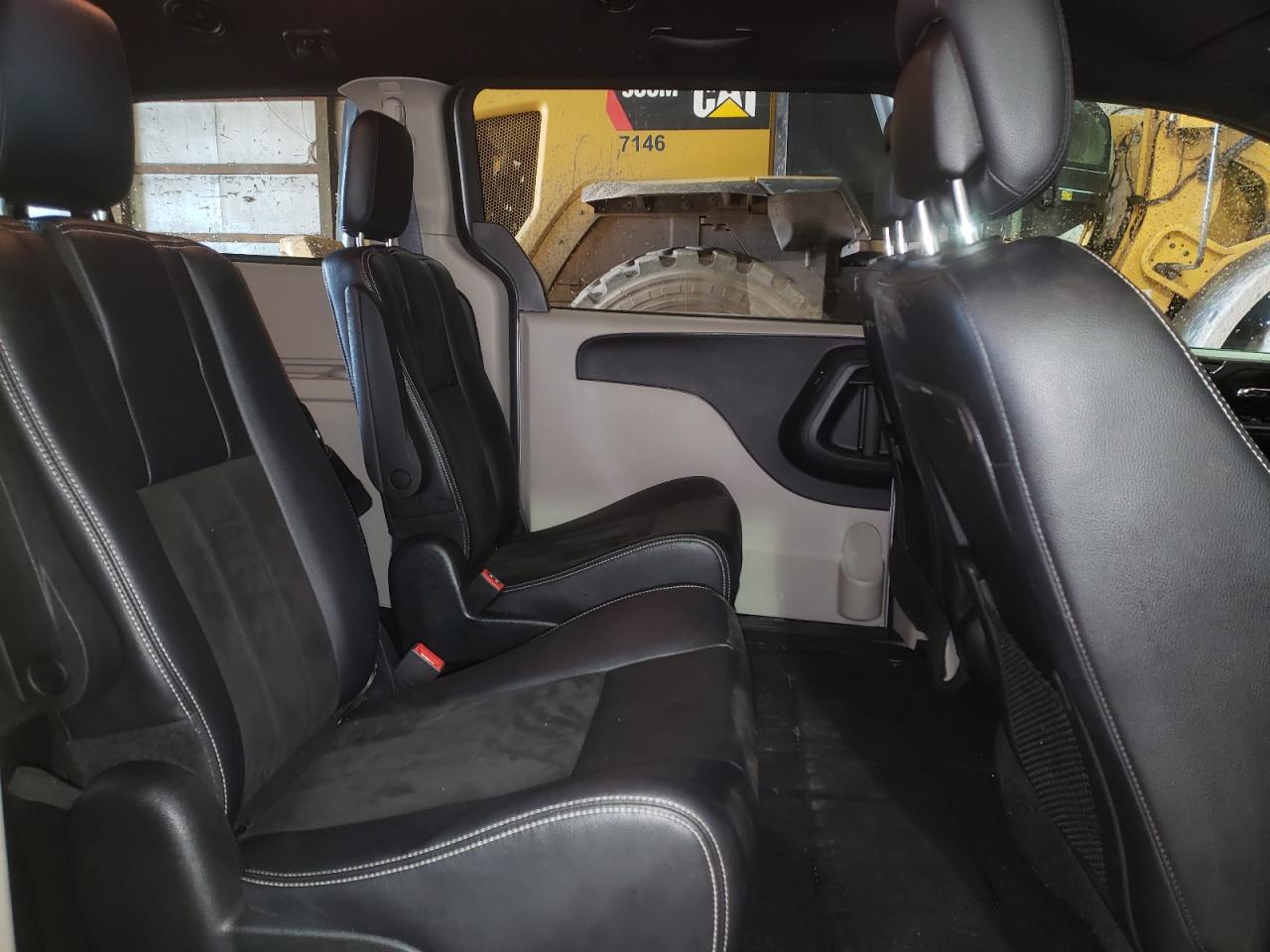 Photo 6 from auction – 2019 DODGE GRAND CARA with VIN 2C4RDGCG0KR773282