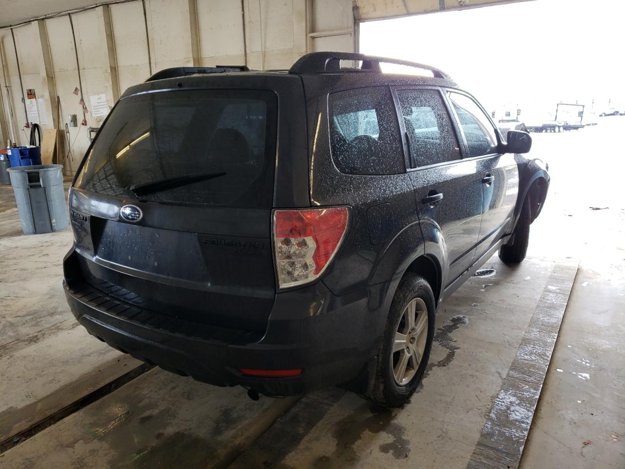 Photo 4 from auction – 2012 SUBARU FORESTER 2 with VIN JF2SHABC2CH437035