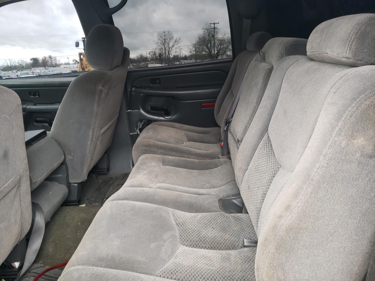 Photo 6 from auction – 2006 CHEVROLET SILVERADO with VIN 1GCHK23D76F209409