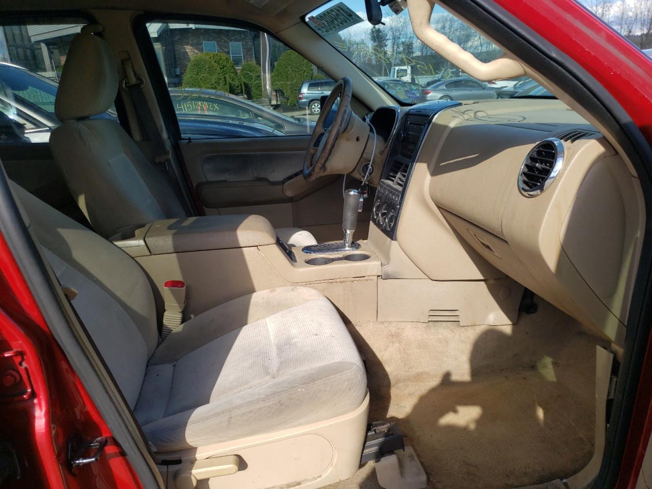 Photo 5 from auction – 2009 FORD EXPLORER X with VIN 1FMEU73E19UA07180