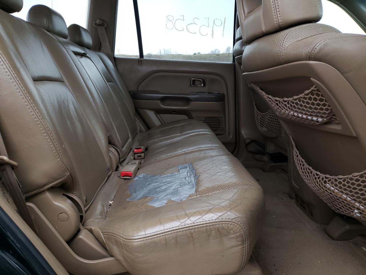 Photo 6 from auction – 2004 HONDA PILOT EXL with VIN 2HKYF18714H581462