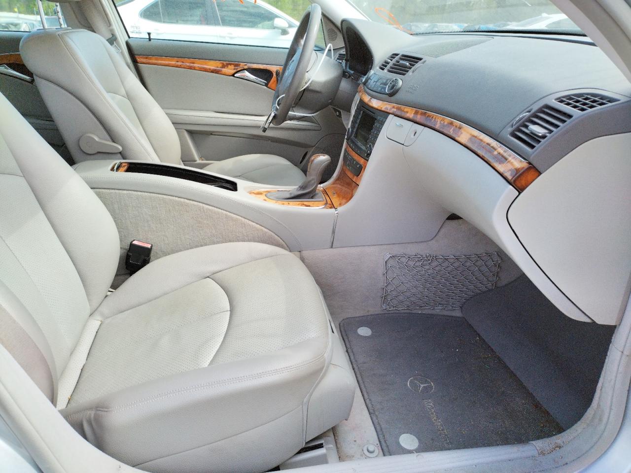 Photo 5 from auction – 2006 MERCEDES-BENZ E 320 CDI with VIN WDBUF26J56A977843