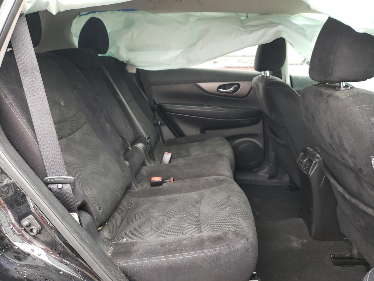 Photo 6 from auction – 2015 NISSAN ROGUE S with VIN 5N1AT2MVXFC842957