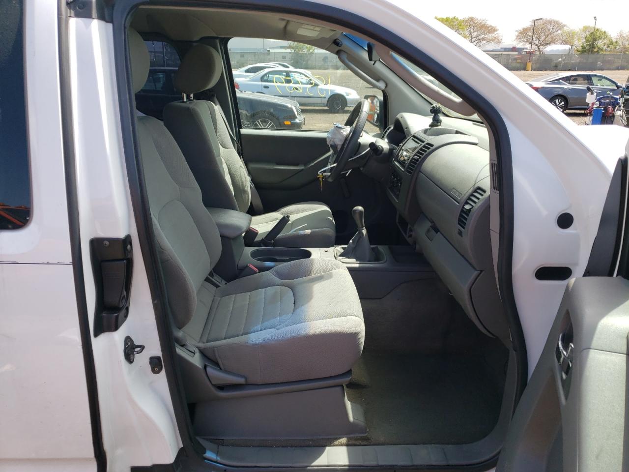 Photo 5 from auction – 2006 NISSAN FRONTIER K with VIN 1N6BD06T06C419615
