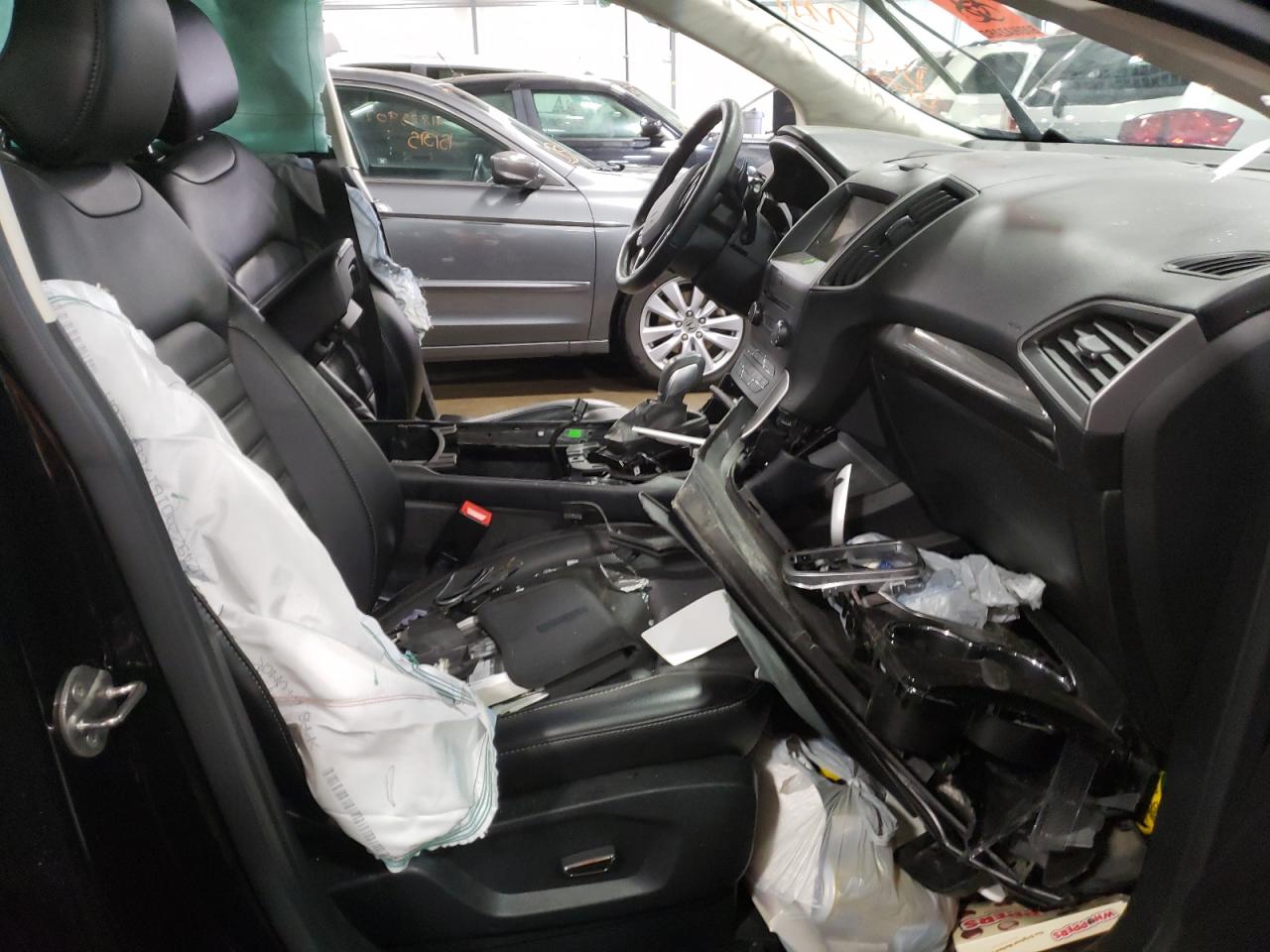 Photo 5 from auction – 2018 FORD EDGE SEL with VIN 2FMPK4J9XJBB30148