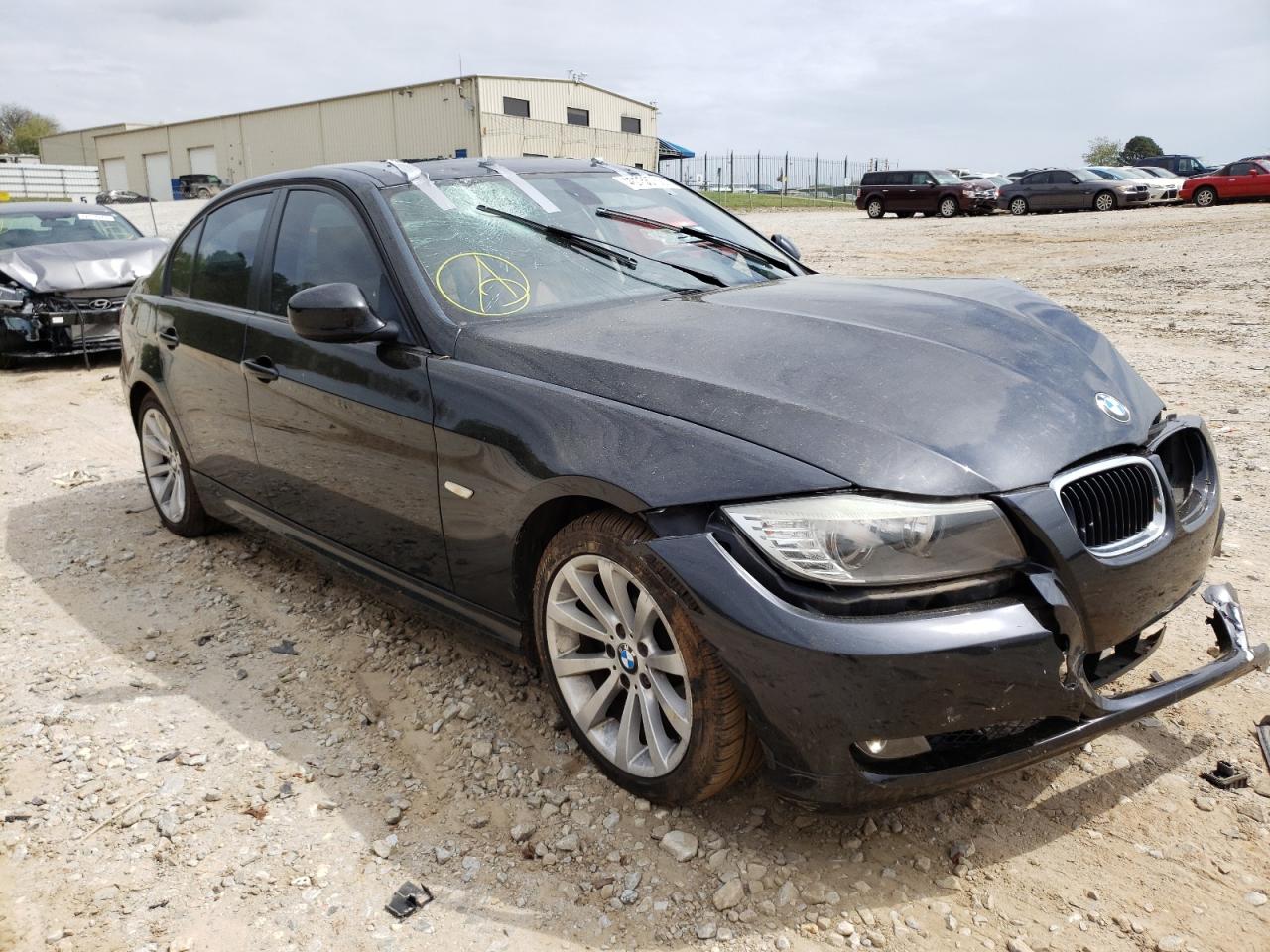 BMW 328 I 2011 with VIN WBAPH7C55BE130690 - Photo from auction