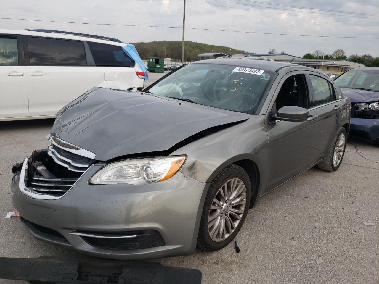 Photo 2 from auction – 2012 CHRYSLER 200 LX with VIN 1C3CCBAB8CN248816