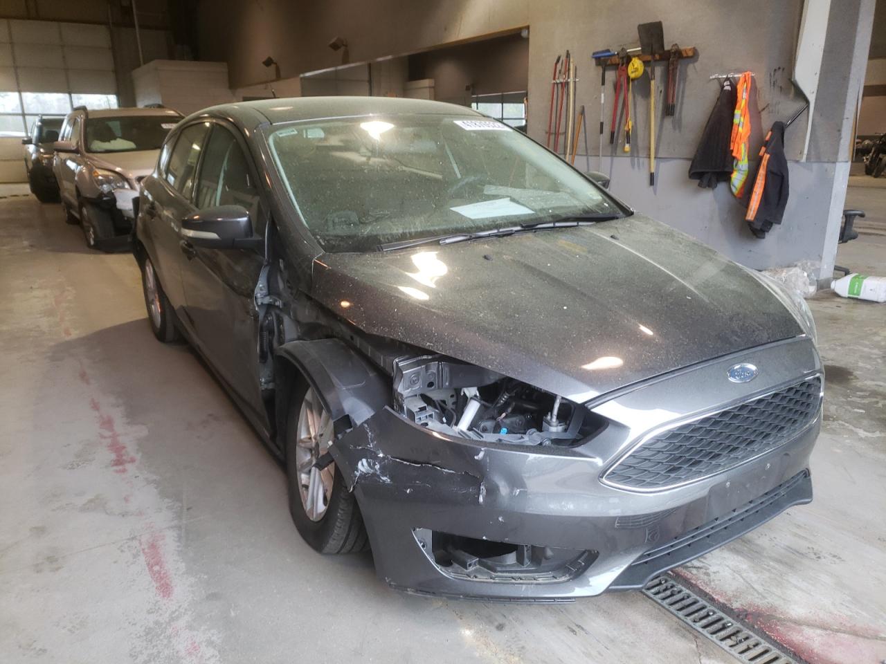 FORD FOCUS SE 2016 with VIN 1FADP3K23GL357328 - Photo from auction