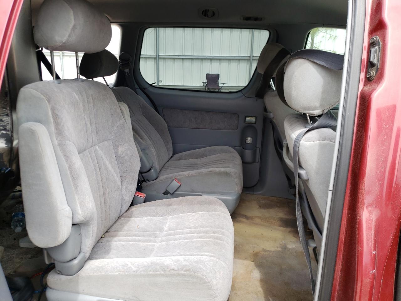 Photo 6 from auction – 1998 TOYOTA SIENNA LE with VIN 4T3ZF13C5WU006074